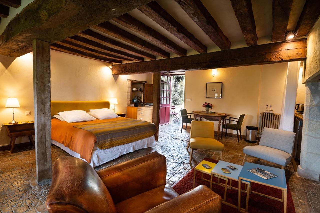 Manoir De La Groye Hotel Saint-Saturnin-sur-Loire ภายนอก รูปภาพ