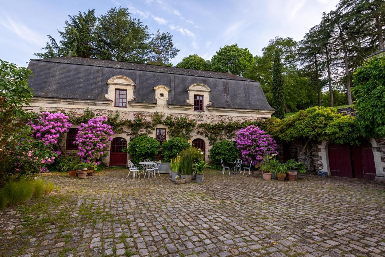 Manoir De La Groye Hotel Saint-Saturnin-sur-Loire ภายนอก รูปภาพ
