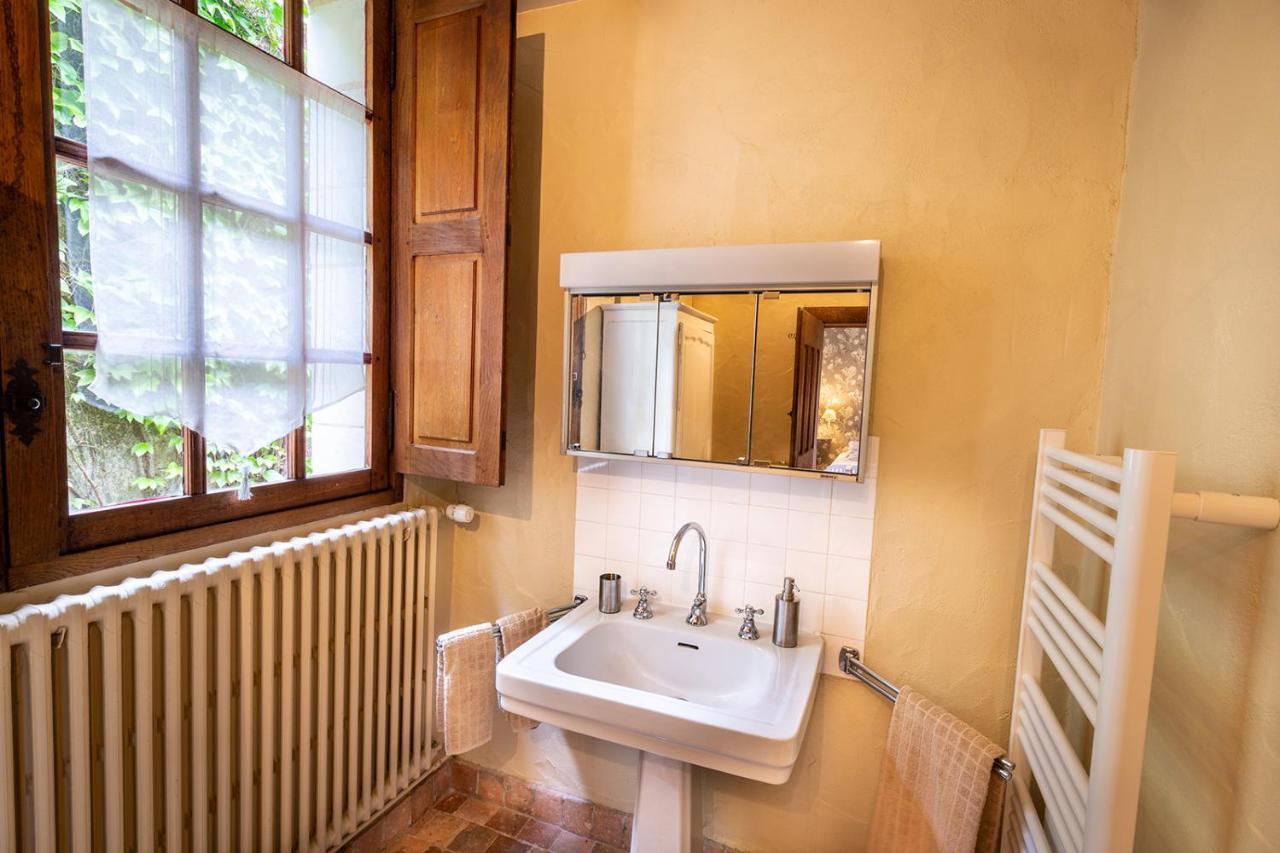 Manoir De La Groye Hotel Saint-Saturnin-sur-Loire ภายนอก รูปภาพ