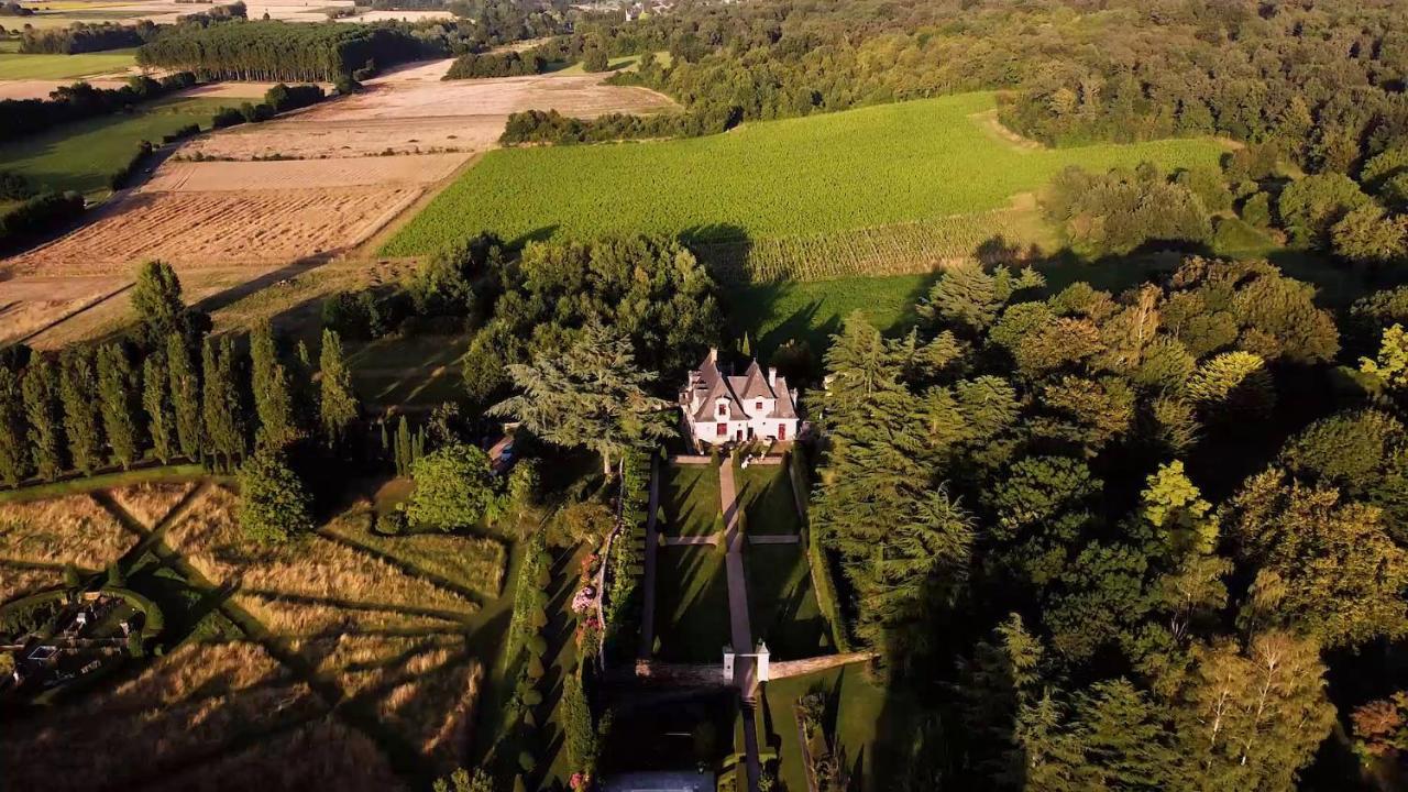 Manoir De La Groye Hotel Saint-Saturnin-sur-Loire ภายนอก รูปภาพ
