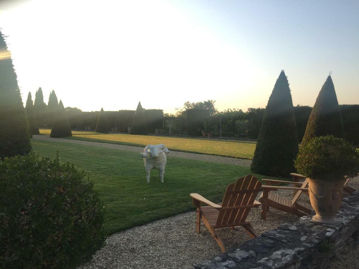 Manoir De La Groye Hotel Saint-Saturnin-sur-Loire ภายนอก รูปภาพ