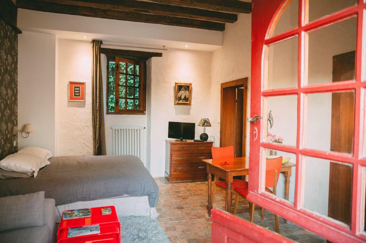 Manoir De La Groye Hotel Saint-Saturnin-sur-Loire ภายนอก รูปภาพ