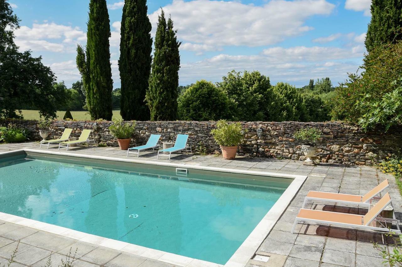 Manoir De La Groye Hotel Saint-Saturnin-sur-Loire ภายนอก รูปภาพ